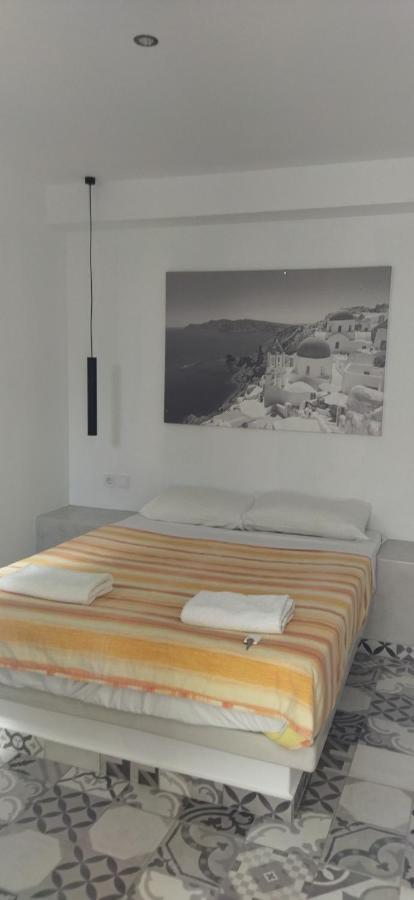 Fira Veronica Rooms Imerovigli  Luaran gambar